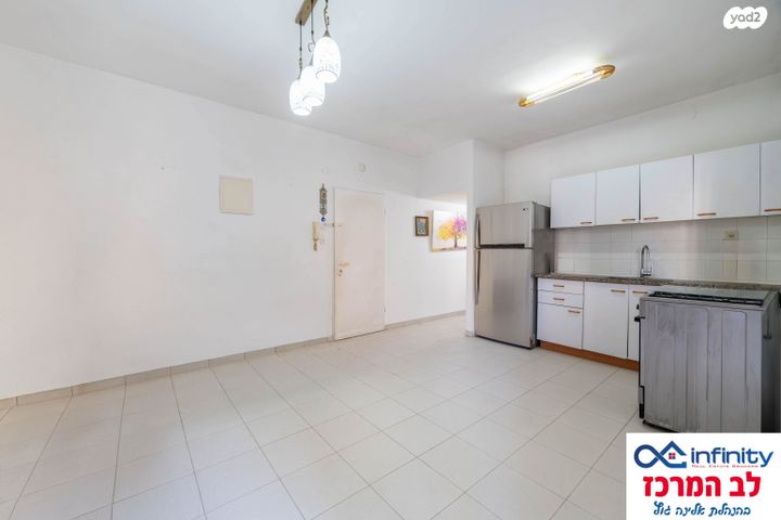 דירה, טרומפלדור, כפר גנים א, פתח תקווה