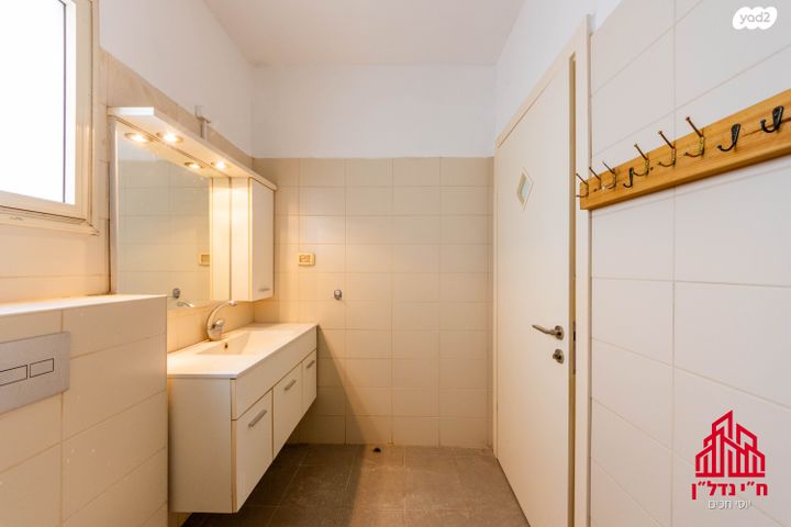 בית פרטי/ קוטג', מולדת