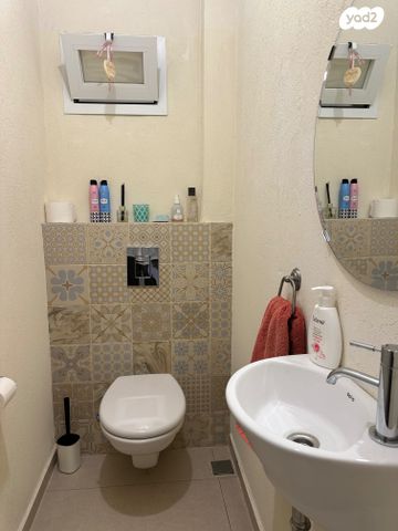 דירה, פועלים א, כפר סבא