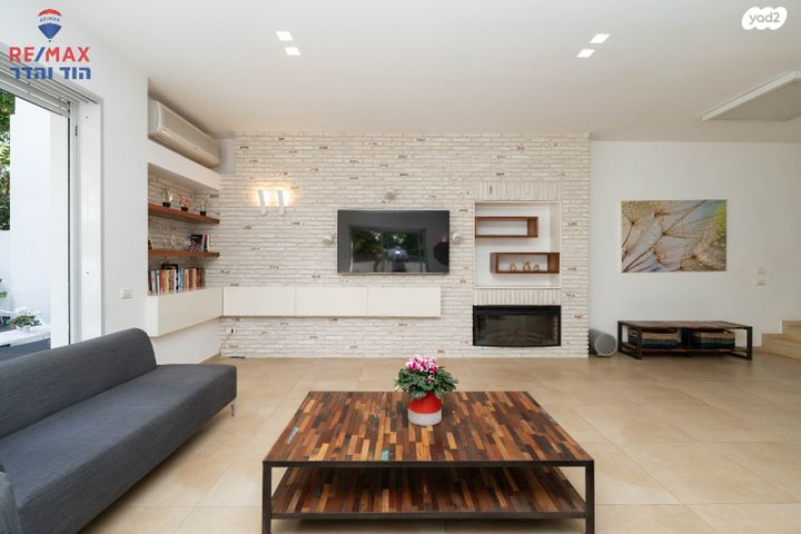 בית פרטי/ קוטג', הוד השרון