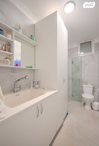 דירה, הרצל, רמת גן