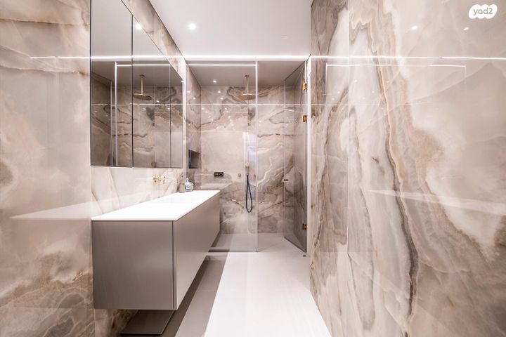 דירה, הרצליה ב', הרצליה