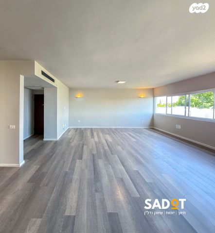 דירה, נווה רסקו, רמת השרון