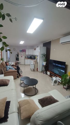 רוטשילד עצמאות