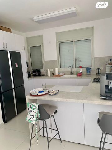 דירה, שדרות הקונגרס, אזור הבילויים, רמת גן