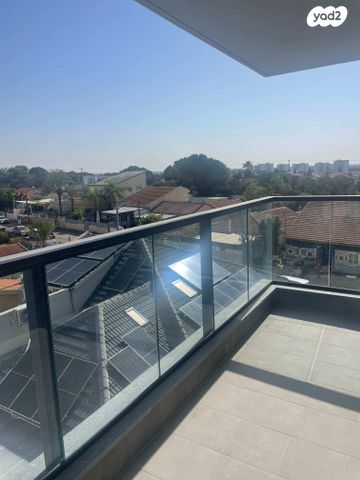 דירה, עלי, אשקלון