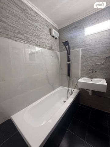 דירה, נווה עופר, תל כביר, תל אביב יפו