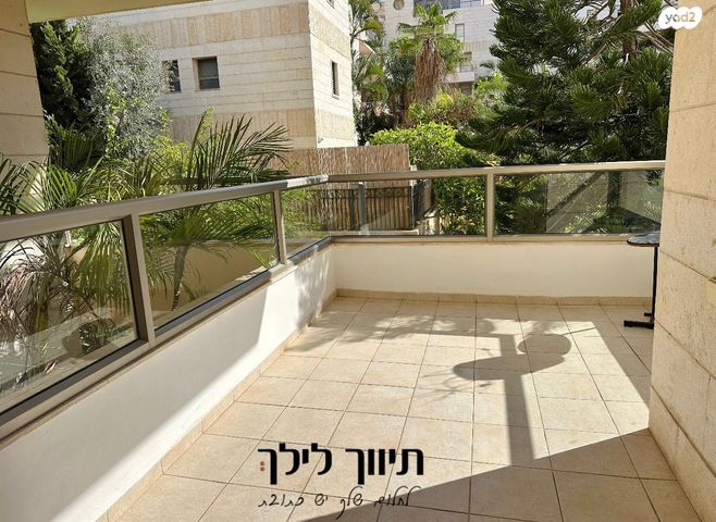 דירה, אלון, רמת השרון