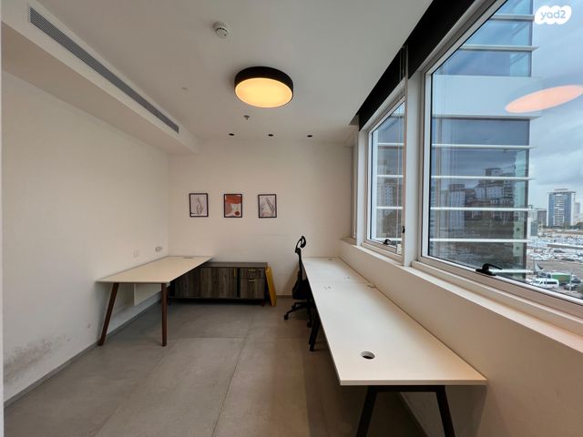 משרדים, הערבה, שאר העיר, גבעת שמואל