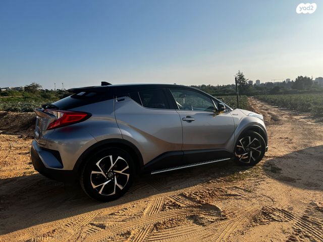 טויוטה C-HR