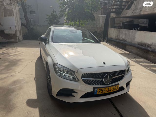 מודעת רכב מרצדס-בנץ C-class