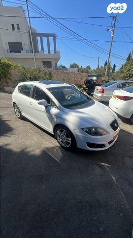 מודעת רכב סיאט לאון