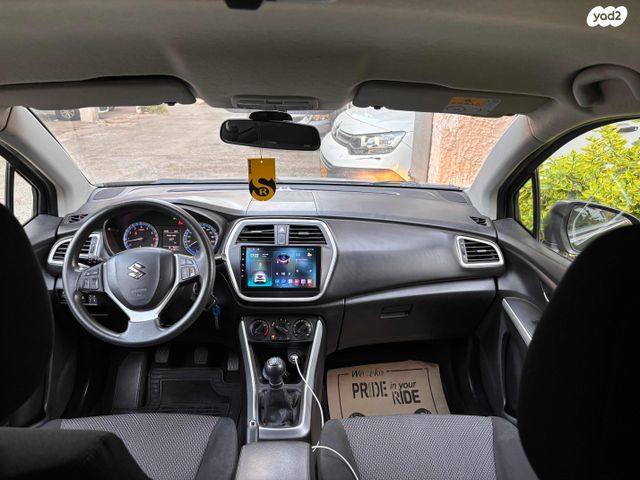 סוזוקי קרוסאובר