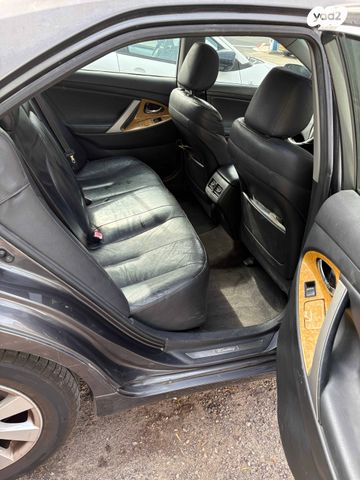 טויוטה קאמרי