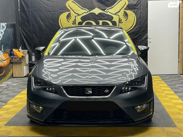 מודעת רכב סיאט לאון