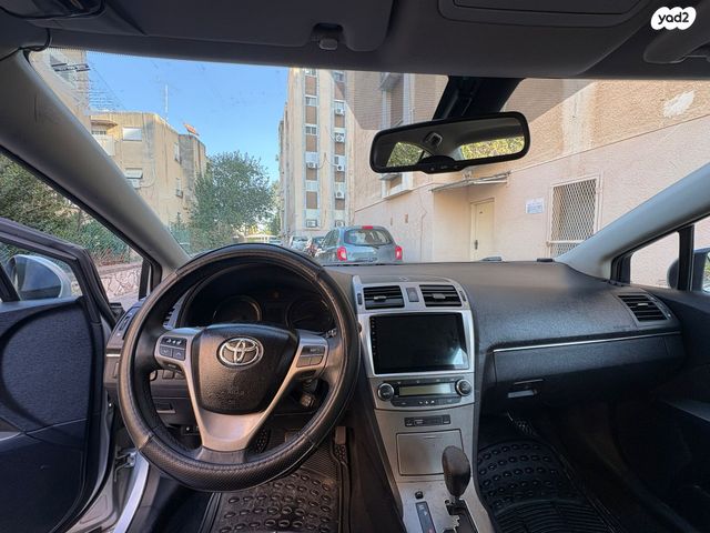 טויוטה אוונסיס