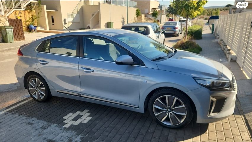 מודעת רכב יונדאי איוניק