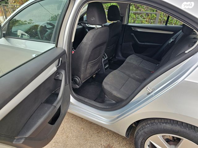 סקודה אוקטביה 