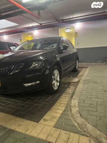 סקודה אוקטביה 