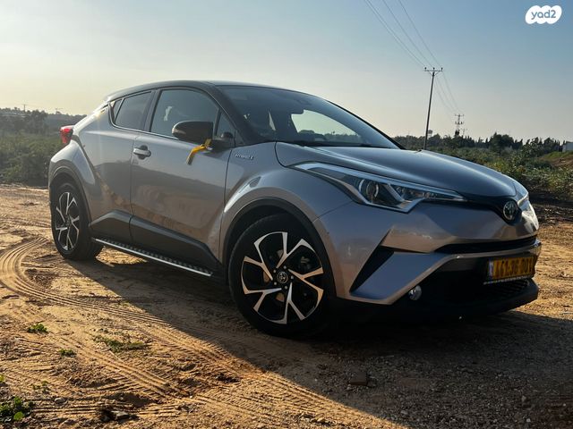 טויוטה C-HR