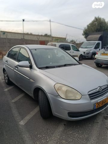 יונדאי אקסנט i25