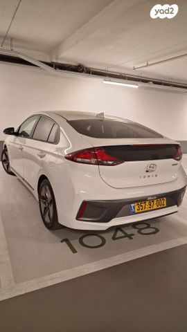 יונדאי איוניק