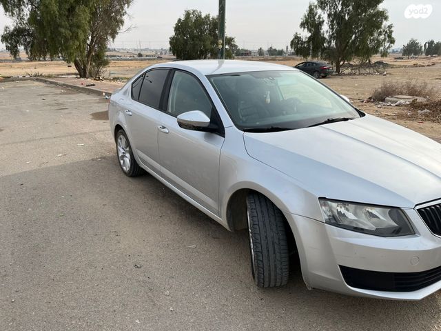 סקודה אוקטביה 