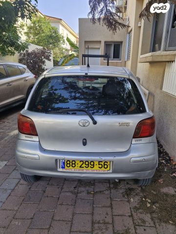 מודעת רכב טויוטה יאריס