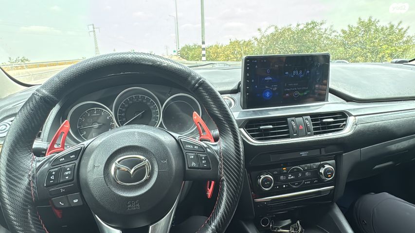 מודעת רכב מאזדה 6