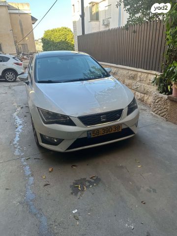 מודעת רכב סיאט לאון