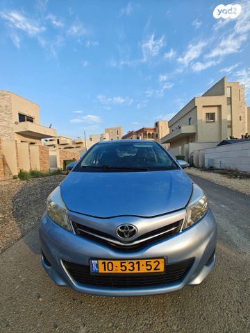 מודעת רכב טויוטה יאריס