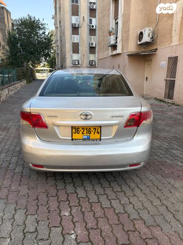 טויוטה אוונסיס