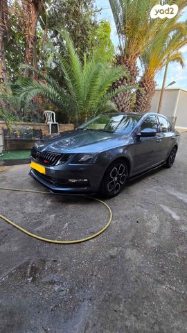 סקודה אוקטביה 