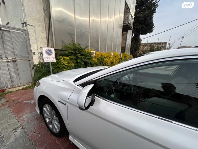 טויוטה קאמרי