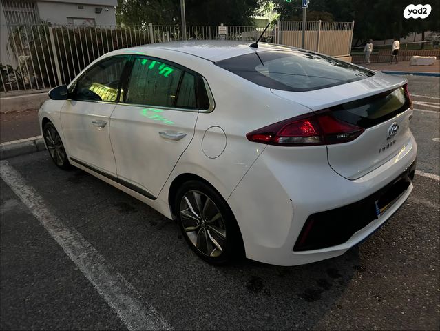 מודעת רכב יונדאי איוניק