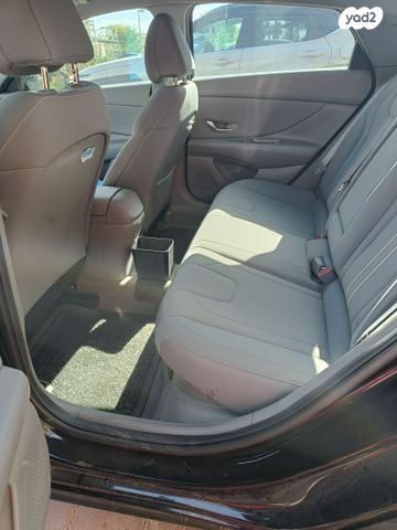 יונדאי אלנטרה