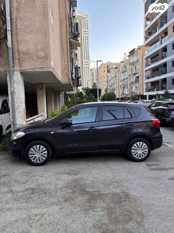 סוזוקי קרוסאובר