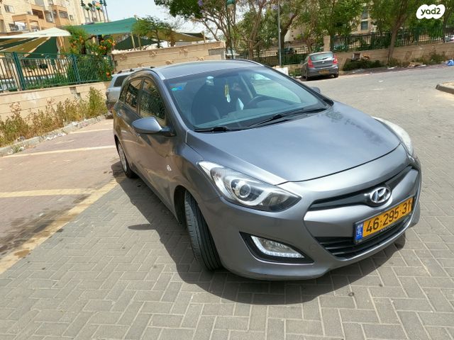 יונדאי i30