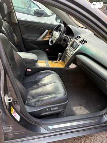 טויוטה קאמרי