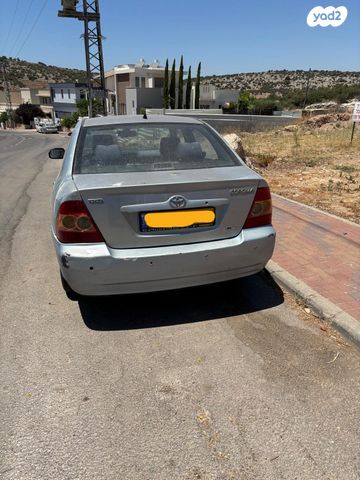 טויוטה קורולה