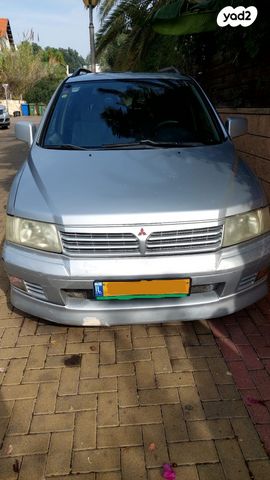 מיצובישי ספייס וואגן