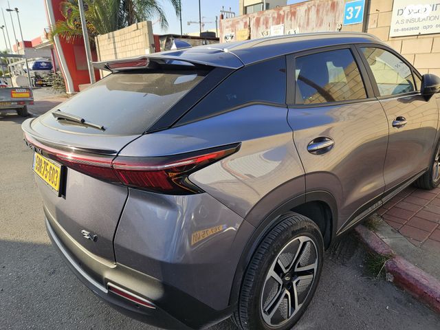 מודעת רכב צ׳רי FX