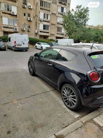 אלפא רומיאו מיטו