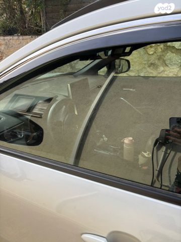 טויוטה קורולה קרוס