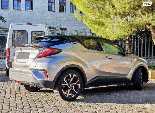 טויוטה C-HR