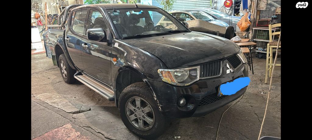 מודעת רכב מיצובישי טרייטון / L200