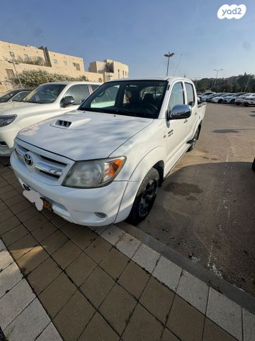 מודעת רכב טויוטה היילקס ויגו