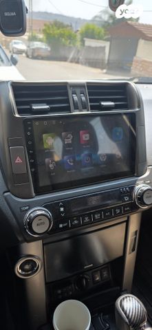 טויוטה לנד קרוזר