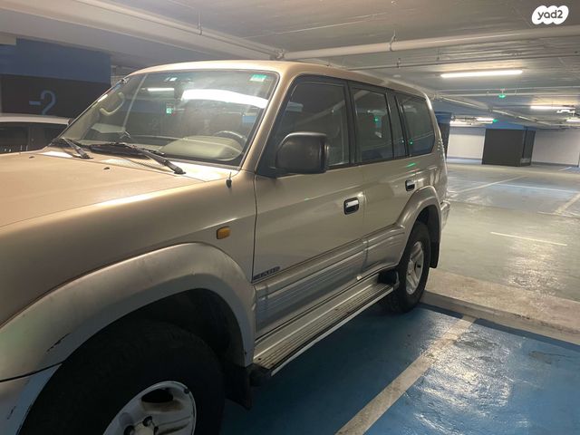 מודעת רכב טויוטה לנד קרוזר