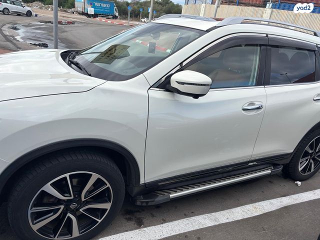 ניסאן אקס טרייל